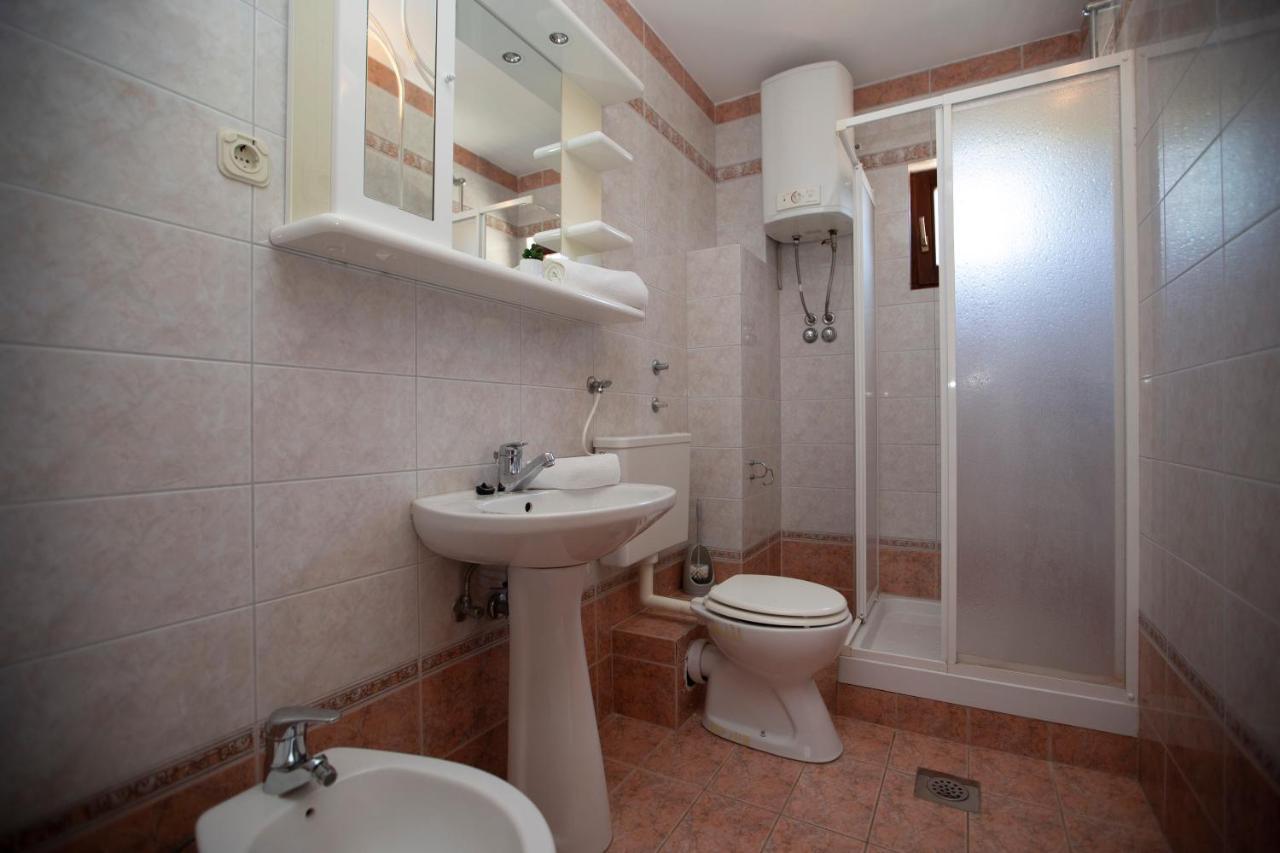 Villa Tomasovic Lokva Rogoznica Kültér fotó